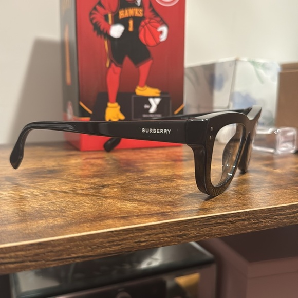 COPY - Burberry glasses - Picture 8 of 8